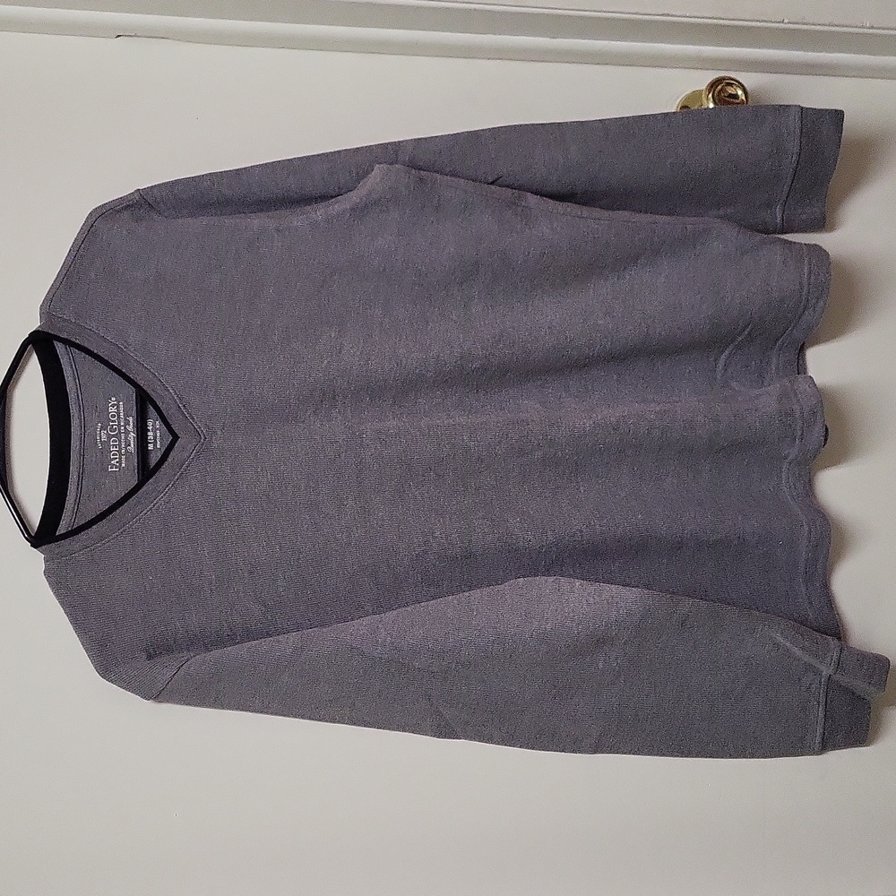 Faded Glory Gray Ribbed Long Sleeve V-neck Shirt
